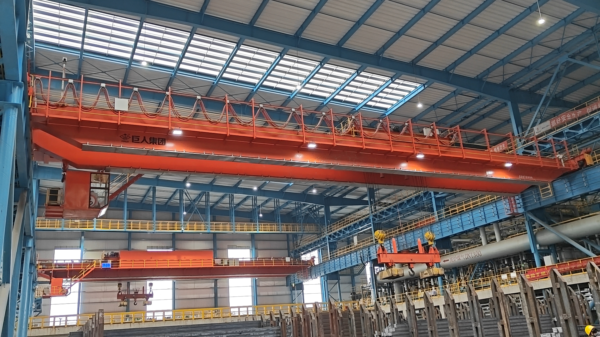 QCL型电磁挂梁桥式起重机