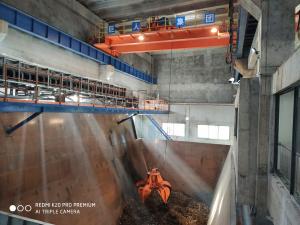 垃圾抓斗桥式起重机